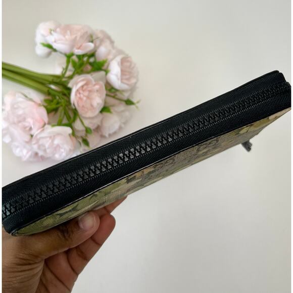 Gucci GG Ophidia Long Zip Around Wallet - Picture 7 of 9